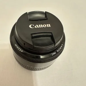 Canon EF 50mm f/1.8 II Lens – Excellent Condition, Boxed - Image 4
