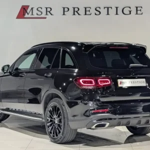 2019 Mercedes-Benz GLC 2.0 GLC300d AMG Line (Premium) SUV 5dr Diesel G-Tronic+ 4MATIC Euro 6 (s/s... - Image 2