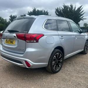 2017 Mitsubishi Outlander PHEV JURO SUV Petrol/Ele Automatic - Image 3