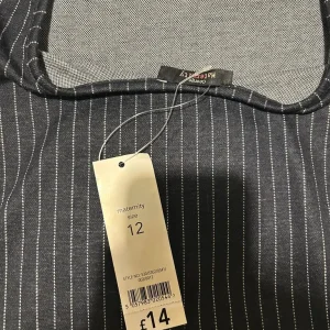 Maternity dress - Image 2