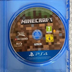 Minecraft (Cross-Play) Playstation4 Game - Image 2