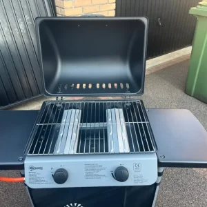 Ready Assembled Outsunny Propane Gas Barbecue Grill 2 Burner Cooking Side Shelves - Image 5