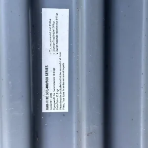 Halfords Karrite Roof box for sale comes with clamps, £75 - Image 4