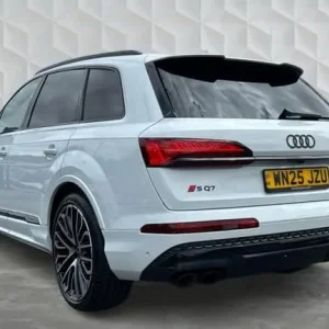 2025 Audi SQ7 SUV Black Edition TFSI 507 PS tiptronic Automatic SUV Petrol Automatic - Image 3
