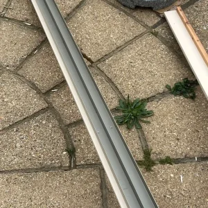 Sliding Wardrobe Doors Set (3 Doors: 1 Mirrored, 2 normal) - Image 6