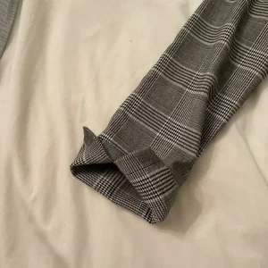 Armani Jeans smart work or interview dress- size 40 ( uk size 8) - Image 4