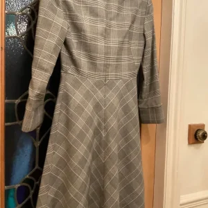 Armani Jeans smart work or interview dress- size 40 ( uk size 8) - Image 7