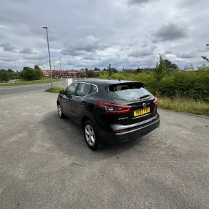 Nissan, QASHQAI, Hatchback, 2017, Manual, 1461 (cc), 5 doors - Image 4