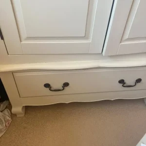 Wardrobe and bedside table - Image 3