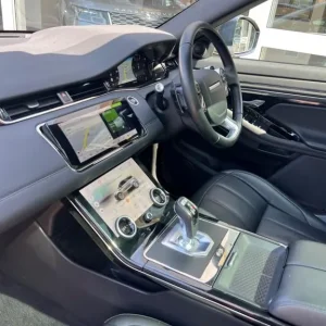 2019 Land Rover Range Rover Evoque 2.0 D180 R-Dynamic SE Auto 4WD Euro 6 (s/s) 5dr ESTATE Diesel ... - Image 3