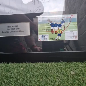 REAL MADRID SIGNED SHIRT - Image 5