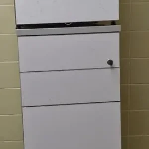 3 X GREY 3 DRAWER WOODEN UNDERDESK PEDSTAL DRAWER UNITS