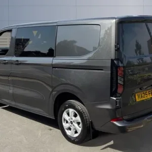 2025 Ford Transit Custom 320 L1 Diesel Fwd 2.0 EcoBlue 136ps H1 Double Cab Van Limited Auto Crew ... - Image 2