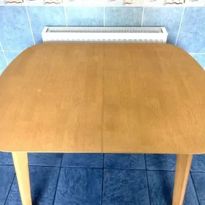 Extending table or workbench in very good condition