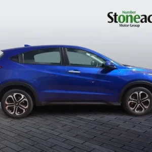 2018 Honda HR-V 1.5 i-VTEC SE SUV 5dr Petrol Manual Euro 6 (s/s) (130 ps) HATCHBACK Petrol Manual - Image 2