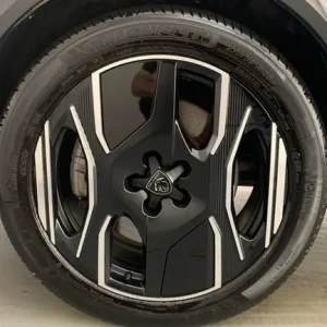 2024 Peugeot 3008 73kWh GT SUV 5dr Electric Auto (210 ps) SUV Electric Automatic - Image 6