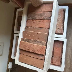 Red brick slips - Image 2