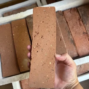 Red brick slips - Image 3