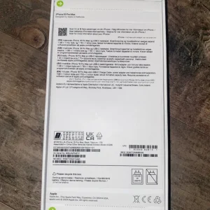 iPhone 16 Pro Max - Image 2