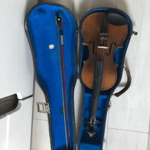 genuine (3/5) size Antonius Stradivarius 1713 vintage Violin