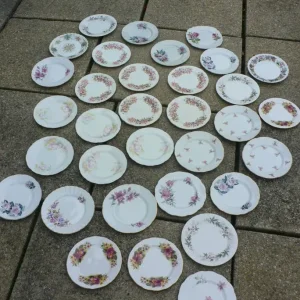 VINTAGE CHINA TEAPLATES IN PINKS X 33 PLATES