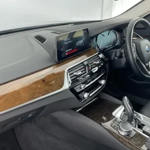 2017 BMW 5 Series 530i SE 4dr Auto Petrol Saloon Saloon Petrol Automatic - Image 7