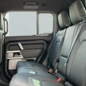 2025 Land Rover Defender 3.0 P400 X-Dynamic HSE 130 5dr Auto Petrol Estate Estate Petrol Automatic - Image 4