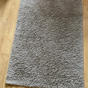 Pair of rugs
