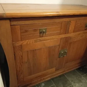 Hardwood unit with two drawers and bottom doors - Image 2