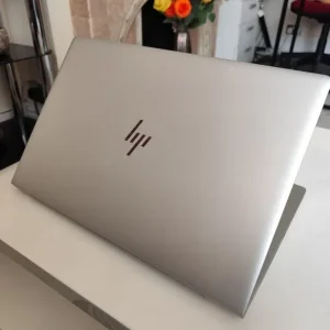 HP EliteBook TOUCH screen Laptop, B&O, Intel Core i5, 256 GB SSD OFFICE 365