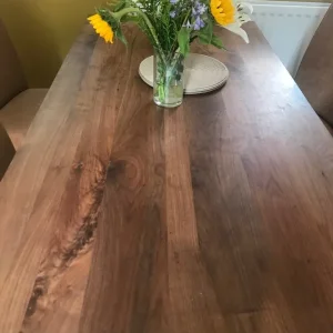 Dining table and 4 chairs - Image 3