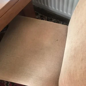 Dining table and 4 chairs - Image 7