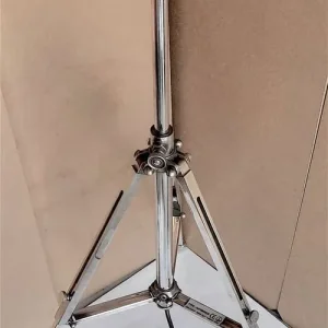 ALL METAL FLOOR LAMP with ADJUSTABLE TRIPOD by PARLANE INTERNATIONAL - Image 3