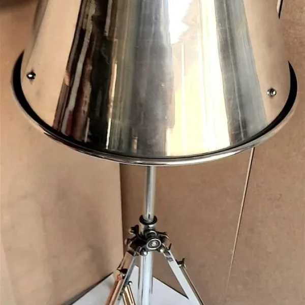 ALL METAL FLOOR LAMP with ADJUSTABLE TRIPOD by PARLANE INTERNATIONAL