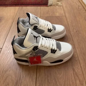 Nike Jordan 4 cement white shoes - Image 2
