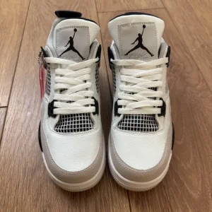 Nike Jordan 4 cement white shoes - Image 3