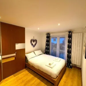 Morden Urban Furnished 4 Bedroom House to rent in St George Bristol. - Image 4