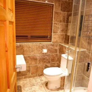 Morden Urban Furnished 4 Bedroom House to rent in St George Bristol. - Image 6