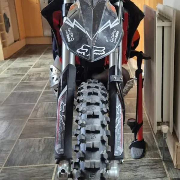 Beta, X TRAINER 300, 2016