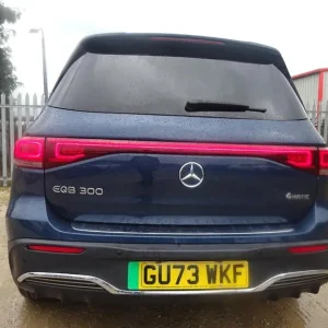 2023 73 REG MERCEDES BENZ EQB 300 AMG LINE 4MATIC ELECTRIC AUTO DAMAGED SALVAGE - Image 2