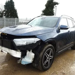 2023 73 REG MERCEDES BENZ EQB 300 AMG LINE 4MATIC ELECTRIC AUTO DAMAGED SALVAGE - Image 5