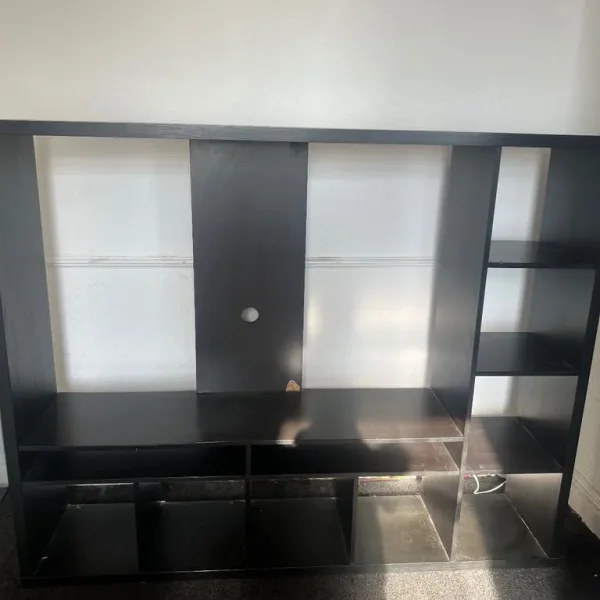 Free Kallax tv stand Ikea