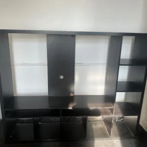 Free Kallax tv stand Ikea