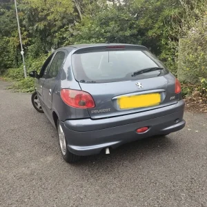 Peugeot, 206, Hatchback, 2005, Manual, 1360 (cc), 5 doors - Image 5