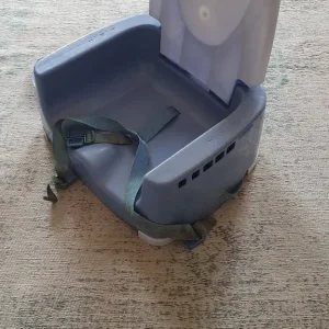 Child Seat fitting on 'standard' dining room chair - Image 2