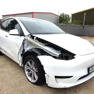 2023 Tesla Model Y RWD Electric Auto – Front and Side Damage, Repairable, Salvage - Image 5