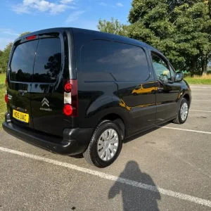 Citroen Berlingo 1.6 HDI 625KG Enterprise WOW JUST 22,000 MILES 1 OWNER NO VAT! - Image 6