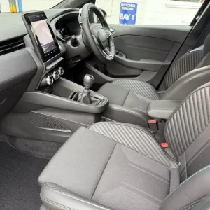 2024 Renault Clio 1.0 TCe 90 Esprit Alpine 5dr, UNDER 380 MILES, SEPT 2027 RENAULT WARRANTY, HAT... - Image 8