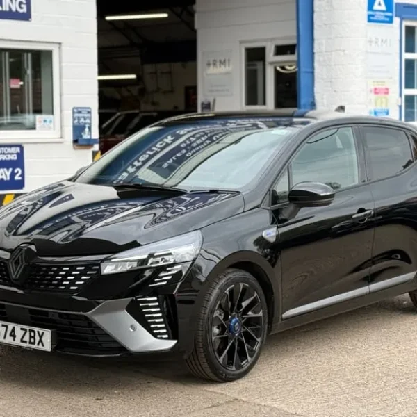 2024 Renault Clio 1.0 TCe 90 Esprit Alpine 5dr, UNDER 380 MILES, SEPT 2027 RENAULT WARRANTY, HAT...