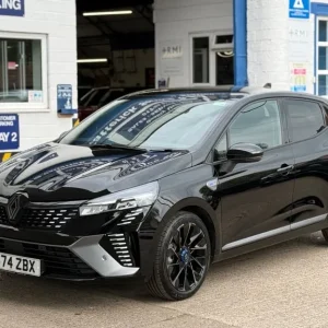 2024 Renault Clio 1.0 TCe 90 Esprit Alpine 5dr, UNDER 380 MILES, SEPT 2027 RENAULT WARRANTY, HAT...